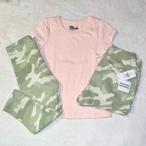 Little girl’s tee, shorts and pant bundle